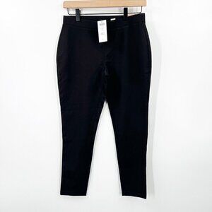 Chico's Essential Crop Ultimate Fit Leggings